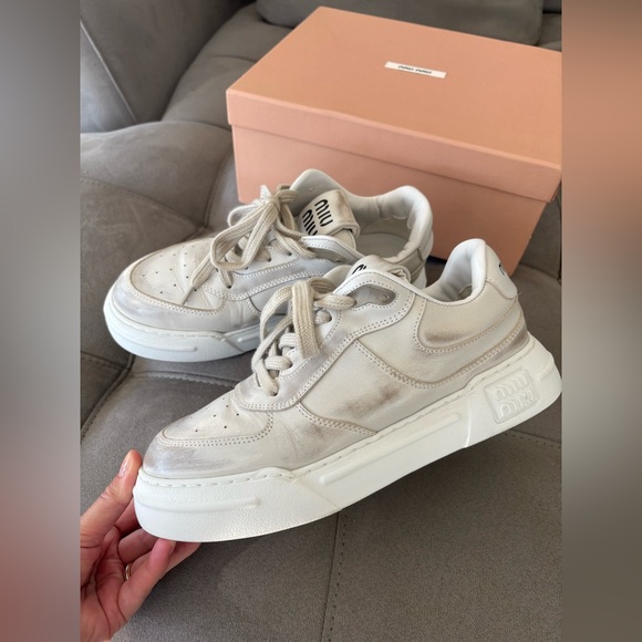 MIU MIU White Bleached Leather Sneakers Women’s Low Top Size US 8 EUR 39 Pre-Own - Picture 9 of 16